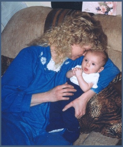  Mama & Devyn 